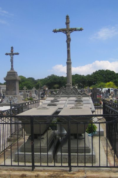 PLZ_kersauson-tombes1-1