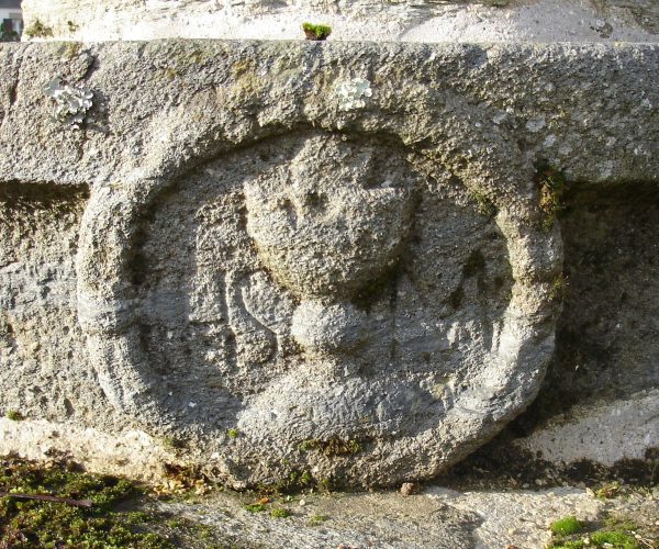 Plouezoch_Bourg_CroixHosanniere_B